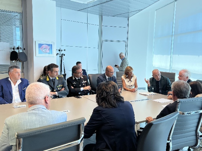 𝐑𝐞𝐬𝐢𝐝𝐞𝐧𝐳𝐞 𝐩𝐞𝐫 𝐜𝐨𝐦𝐛𝐚𝐭𝐭𝐞𝐫𝐞 𝐢𝐥 𝐜𝐚𝐩𝐨𝐫𝐚𝐥𝐚𝐭𝐨 𝐧𝐞𝐥𝐥𝐚 𝐟𝐚𝐬𝐜𝐢𝐚 𝐚𝐠𝐫𝐢𝐜𝐨𝐥𝐚 𝐯𝐨𝐜𝐚𝐭𝐚
