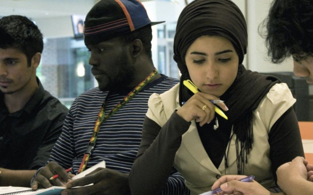 Rapporto Caritas-Migrantes, giovani e immigrati sono i testimoni di speranza